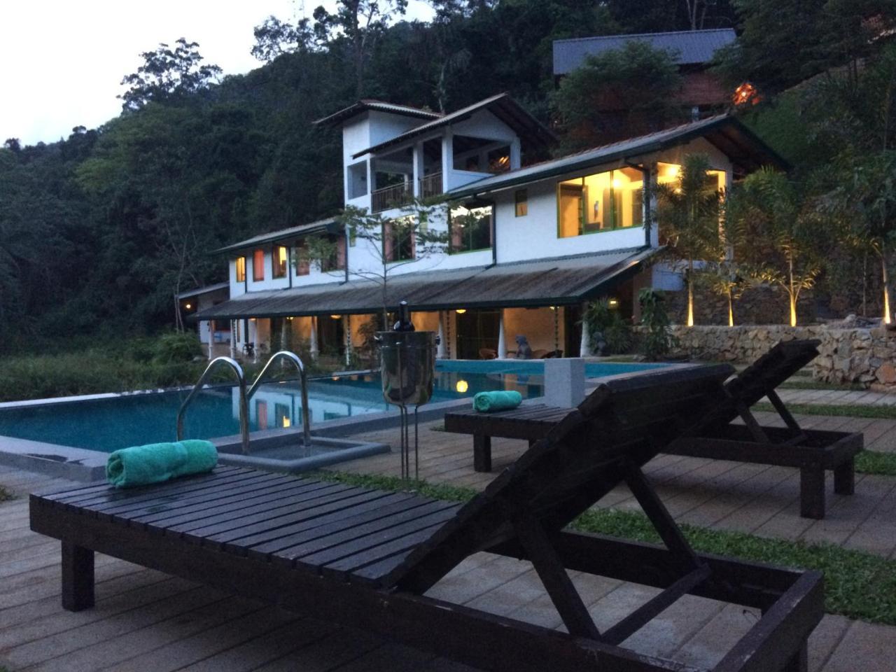 Sinharaja Forest Edge Pensión Deniyaya Exterior foto